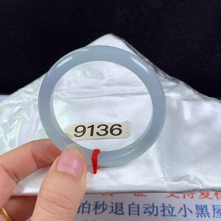 翡翠未镶嵌手镯50圈 糯冰梦幻紫