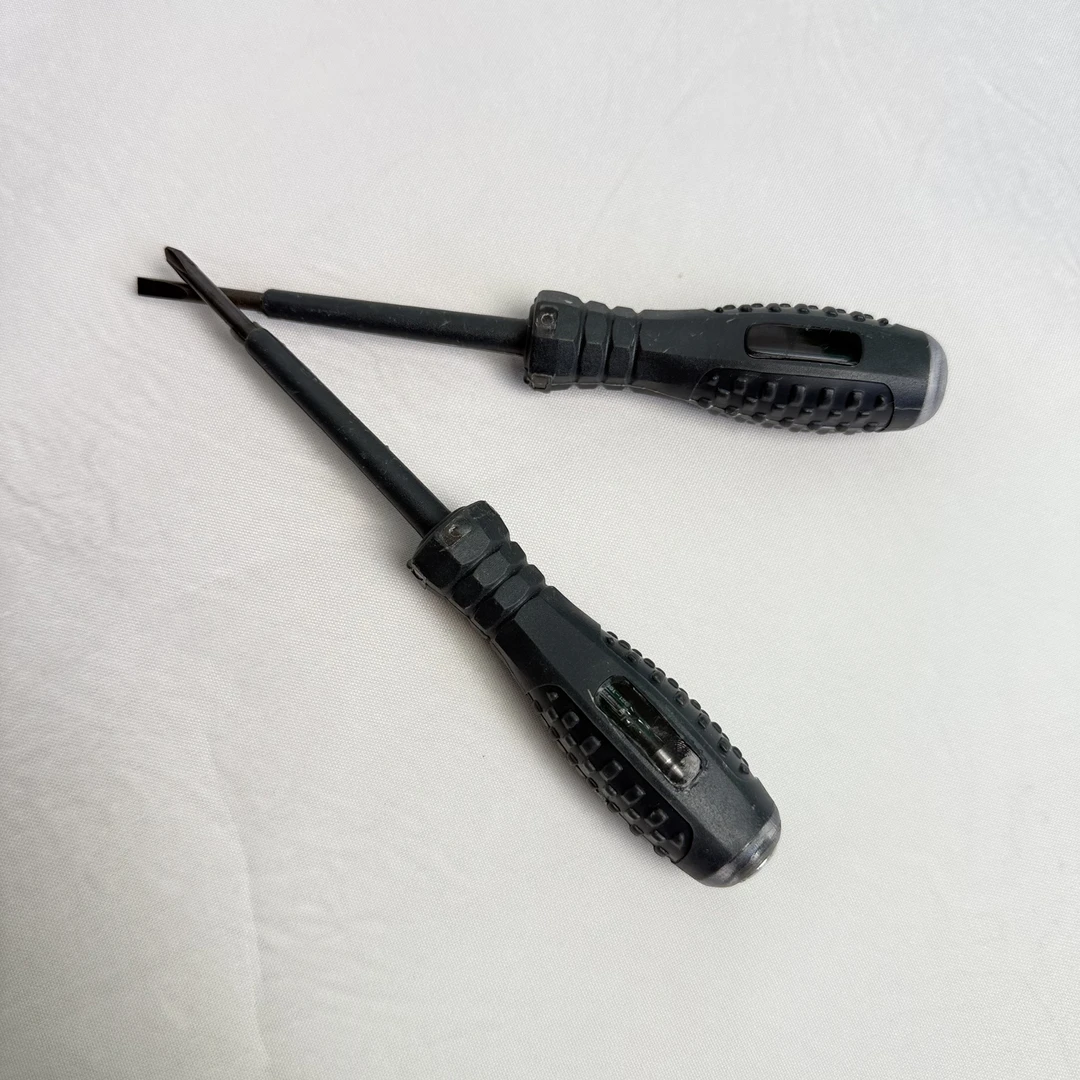 1字+10字 高扭力高亮度电工专用测电笔