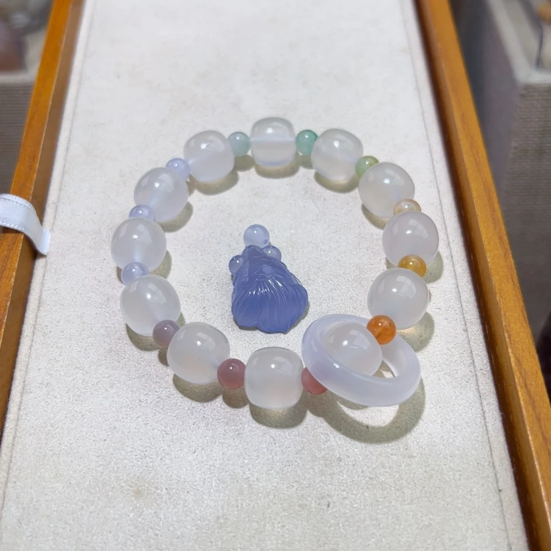 G***s玛瑙/玉髓颈饰未镶嵌