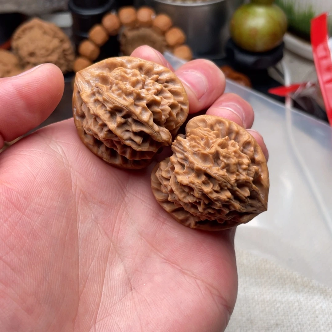 小***汾把件文玩核桃龙门剑