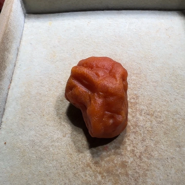 未镶嵌定制琥珀专属定制