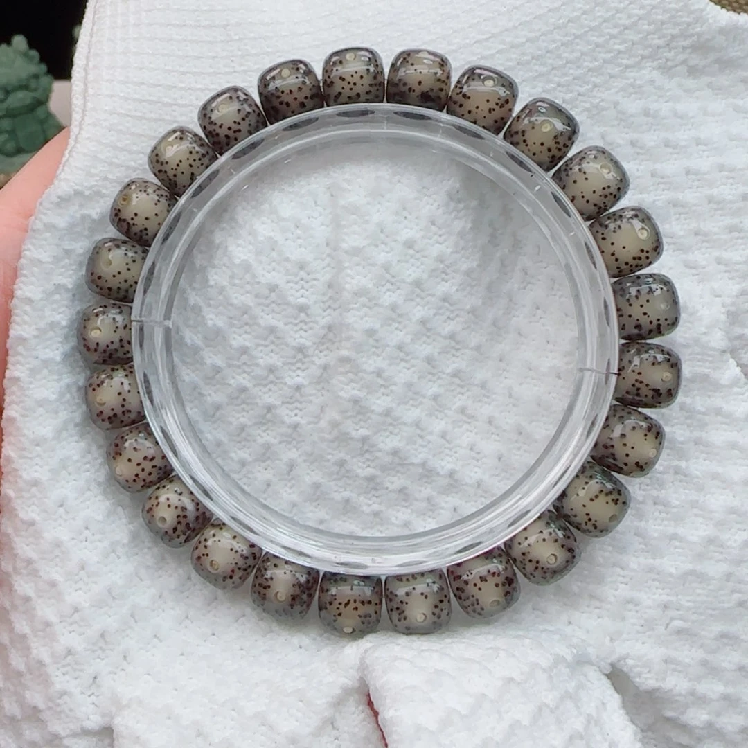 手串星月菩提黑冰大眼睛针尖星玻璃体9*8