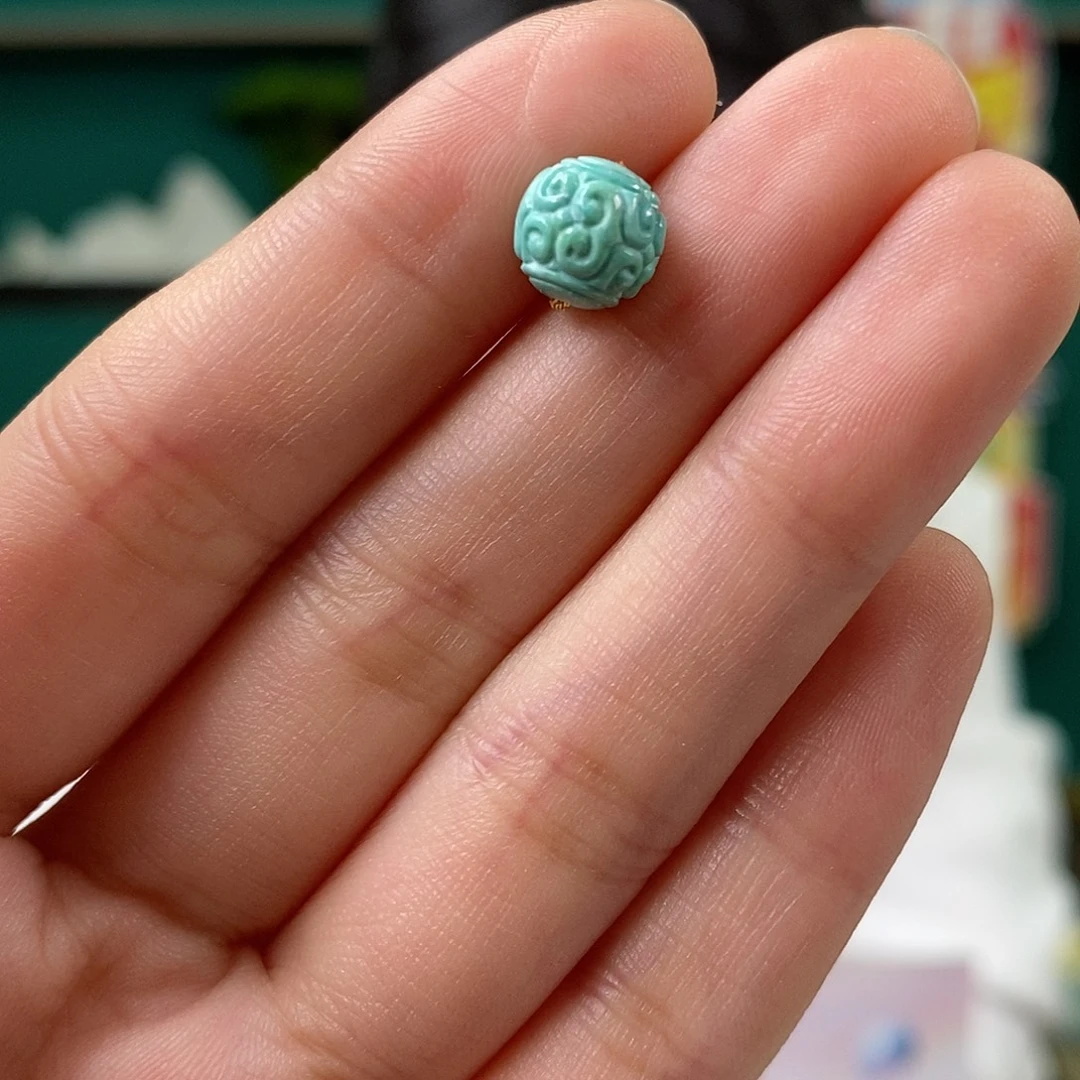 绿松石未镶嵌挂件