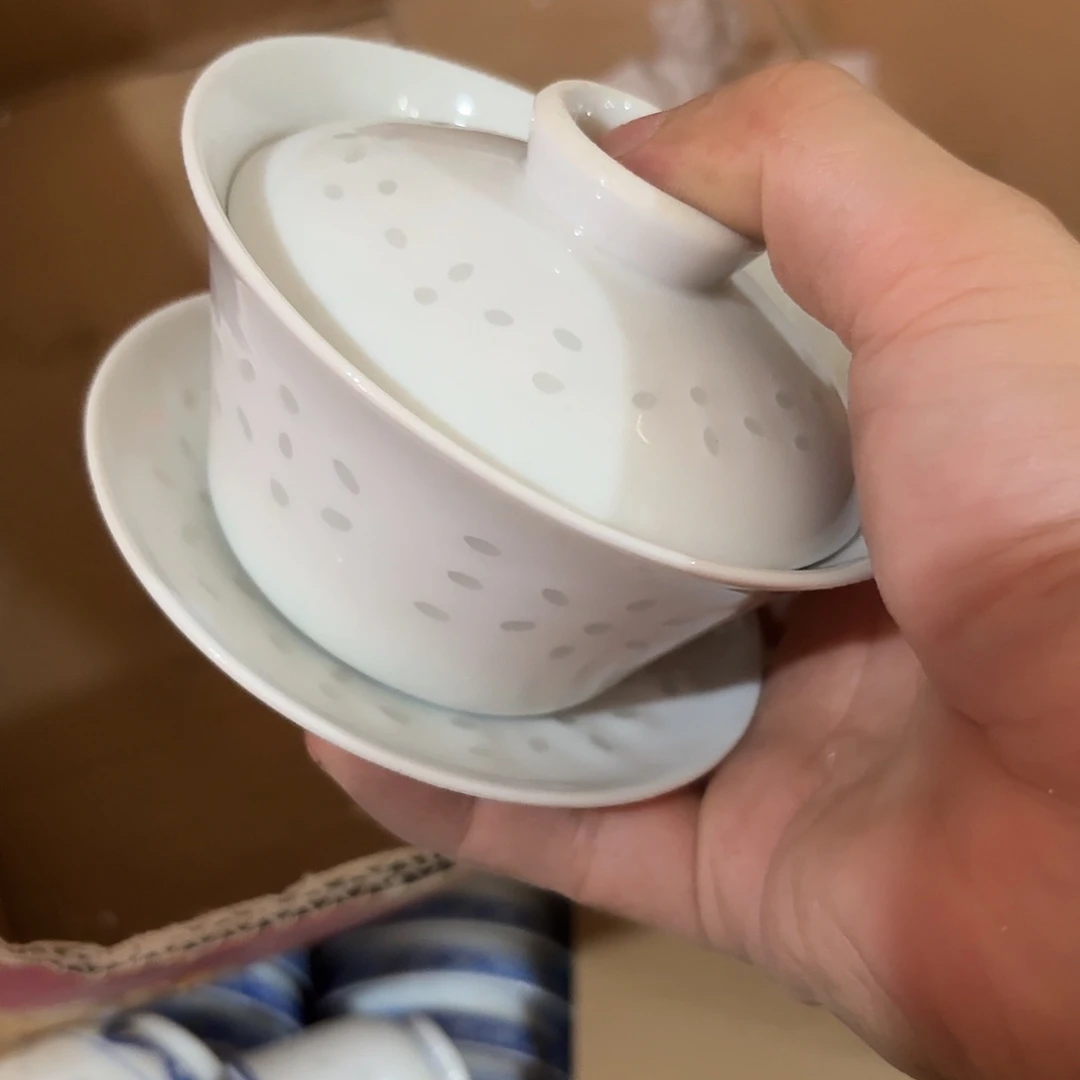 景德镇现代陶瓷用品
