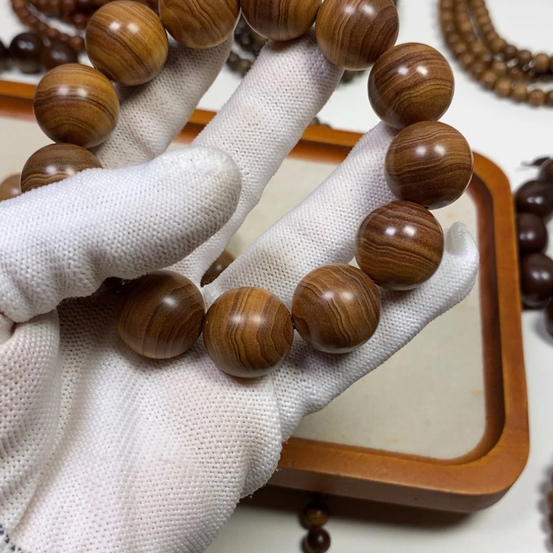 C***r檀香木老山檀香1.8供奉料奶香