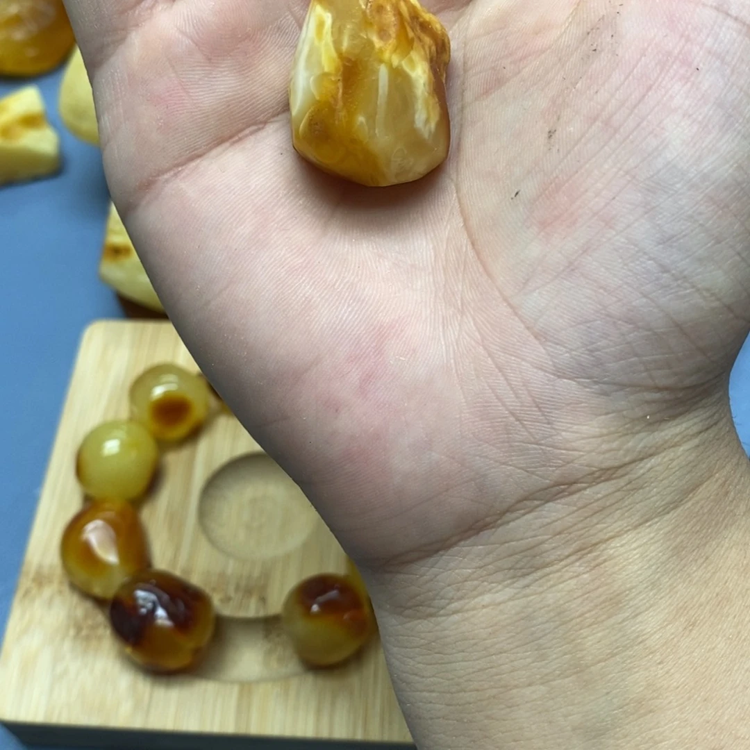 定制蜜蜡未镶嵌传世琥珀蜜蜡定制