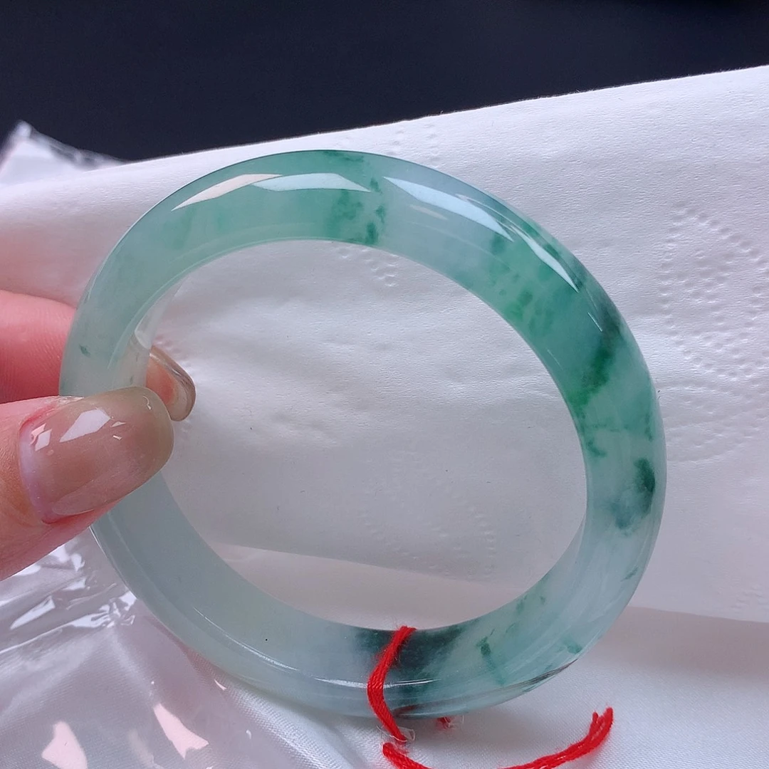 【闪购商品】未镶嵌手镯翡翠56