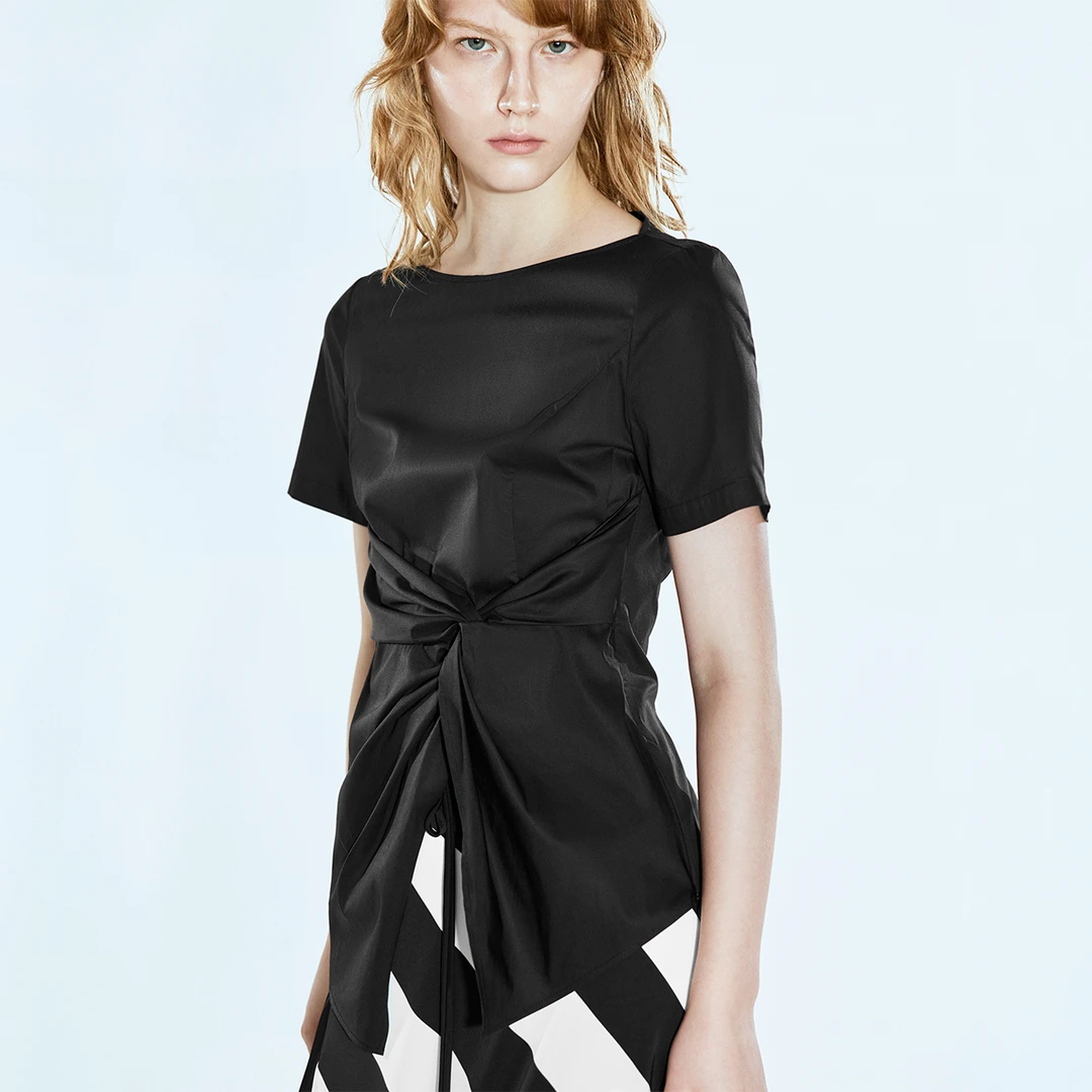 COVERINS2025夏季新款显瘦气质时尚黑色不规则收腰上衣CC35270058