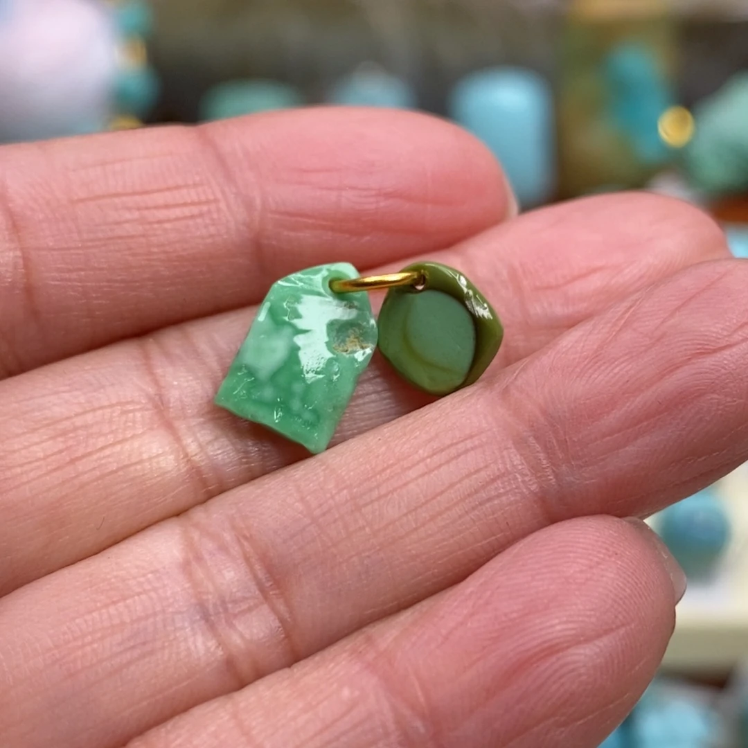 绿松石未镶嵌珠宝奇石