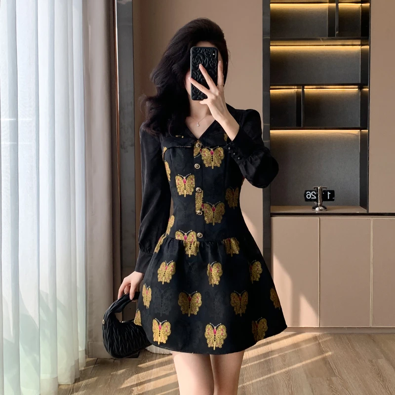 法式小香风气质蝴蝶提花连衣裙2025春季新款小个子修身显瘦A字裙