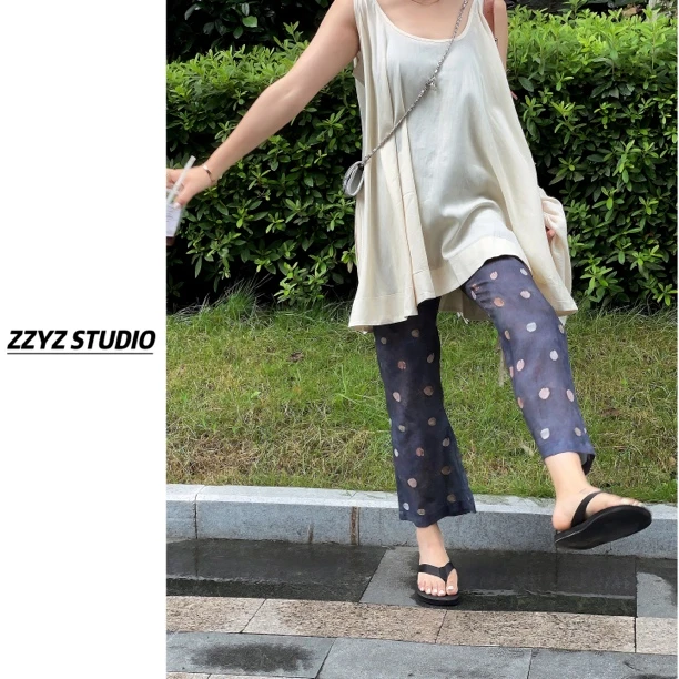 【ZZYZ】“迷雾柏林”植物定染显瘦U领无袖不撞款背心连衣裙 Q6637