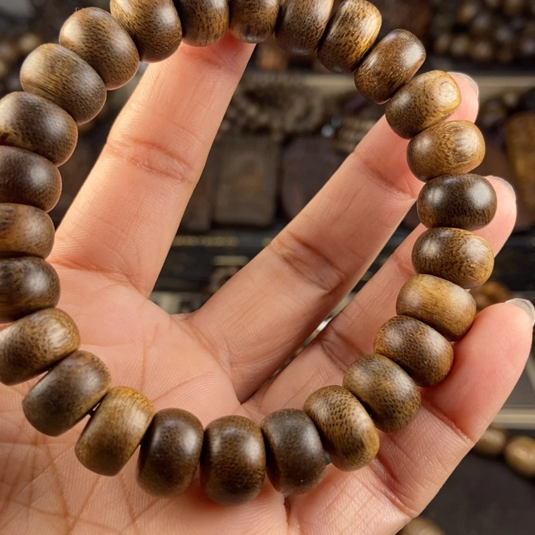 沉香手串小*越南芽庄白棋楠