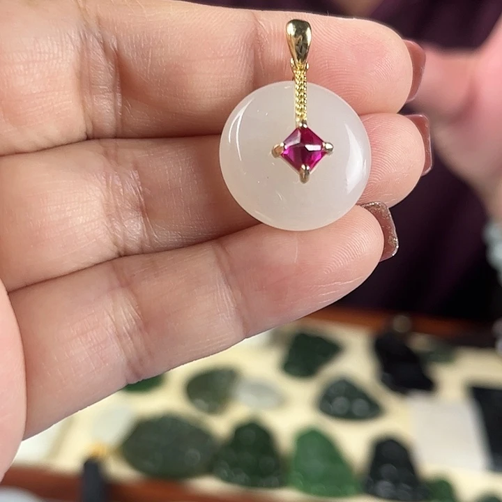 颈饰银S925镶嵌和田玉