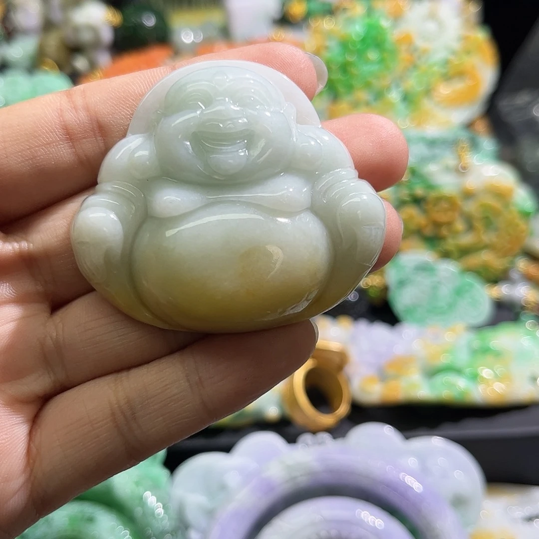 翡翠未镶嵌颈饰待编织