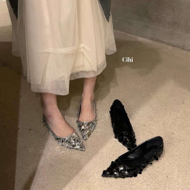 Cihi設計/401-春水無題-高级感亮片单鞋尖头金属平底鞋小众设计感