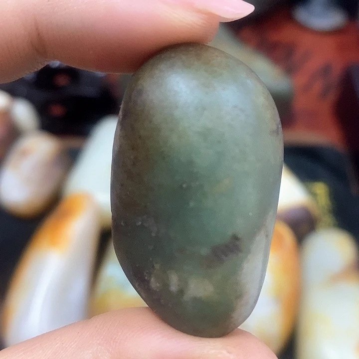 和田玉（糖玉）未镶嵌挂件