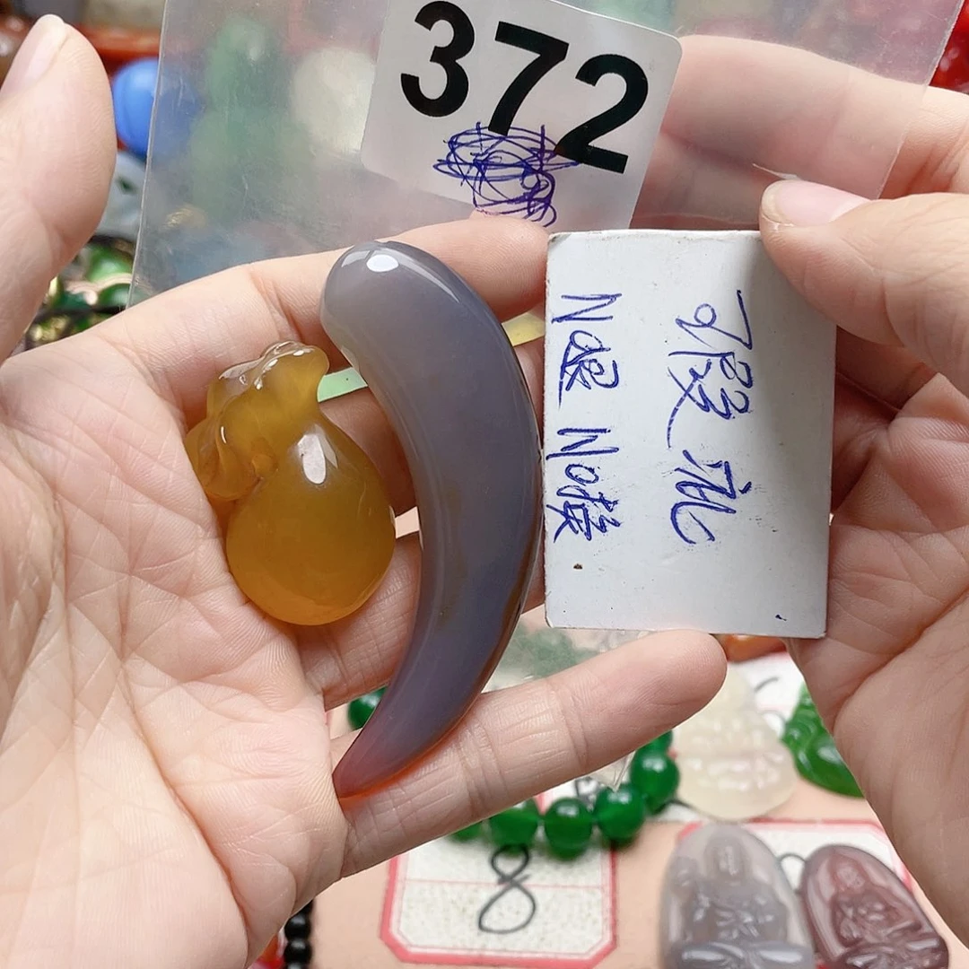 合金颈饰玛瑙/玉髓用****5