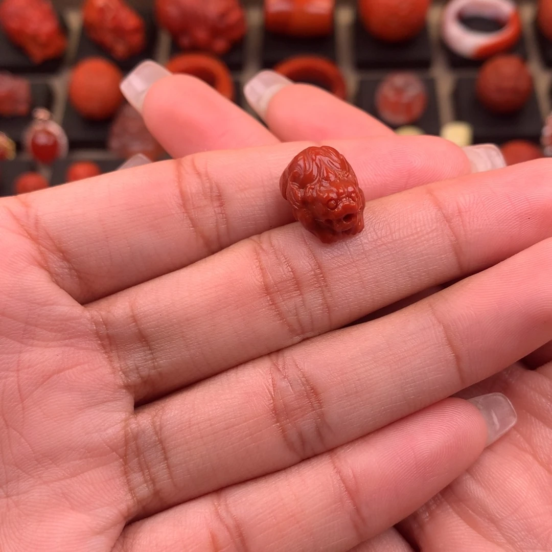 南红玛瑙未镶嵌貔貅10+