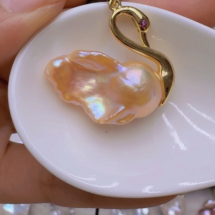 淡水珍珠未镶嵌颈饰