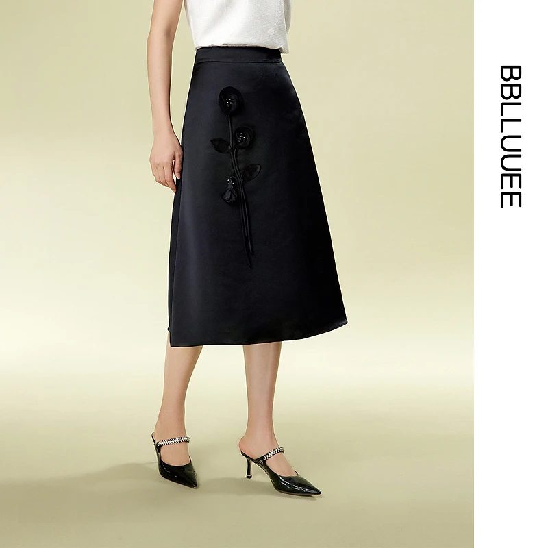 【晨晨精选】【缎面丝毛半裙】BBLLUUEE粉蓝衣橱2025春装新款花卉钉珠