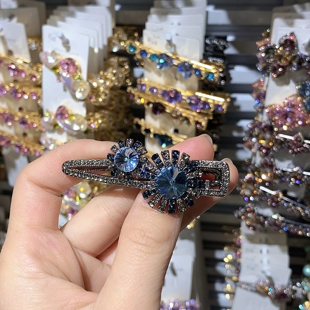 仿水晶合金花朵鸭嘴夹