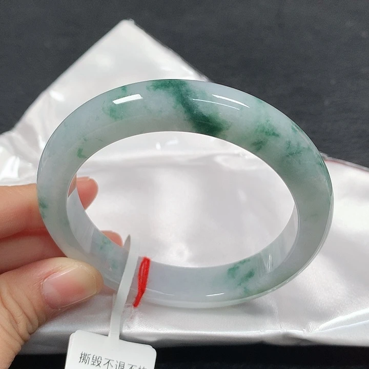 未镶嵌手镯翡翠60圈