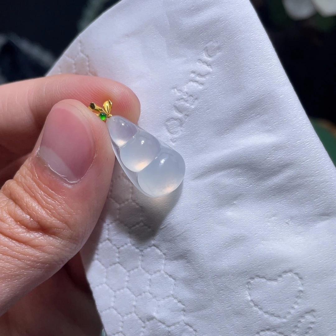 定制翡翠18K金镶嵌吊坠