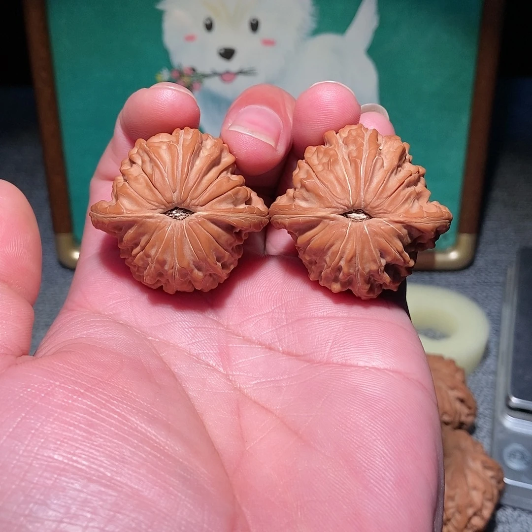 文玩核桃把件复刻底满肉山地磨盘