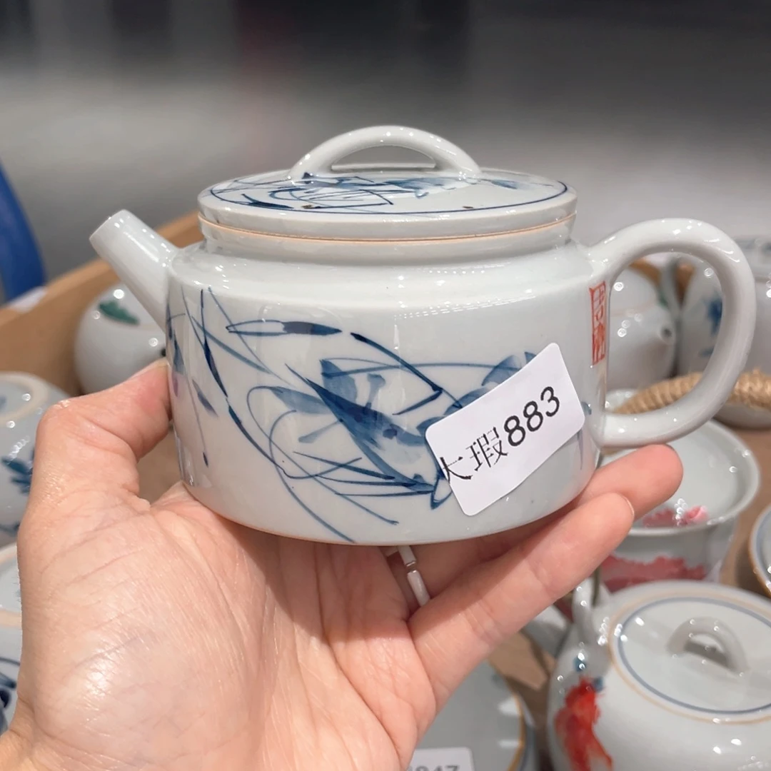 釉下彩纯手绘有瑕