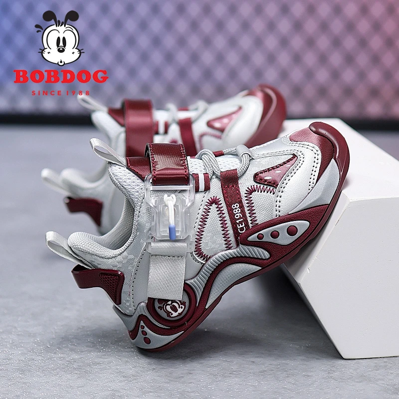 巴布豆男童鞋子皮面2025春秋新款轻便防水百搭软底耐磨儿童运动鞋