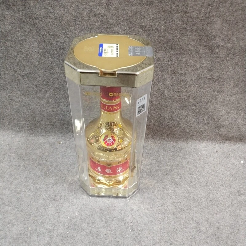 2018年五粮液金装52度500ml1-M25HD003B39-04
