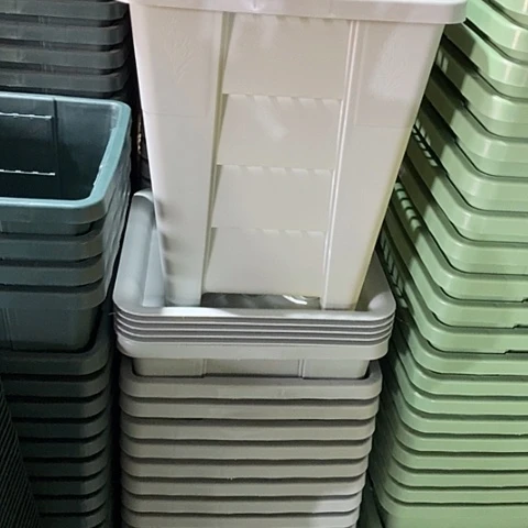 树脂方形4号5个带托灰白