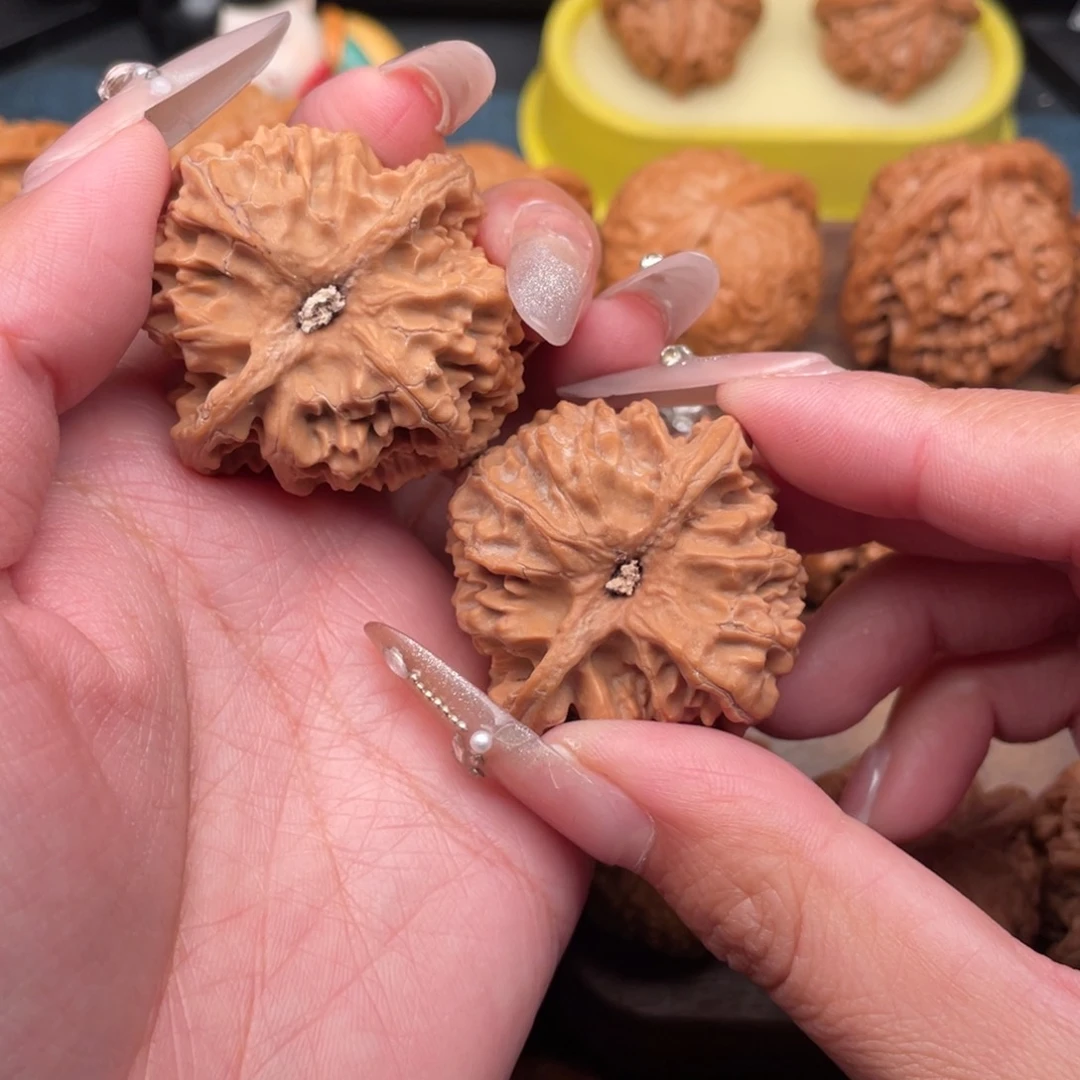 文玩核桃吊坠用****5全，苹果园42