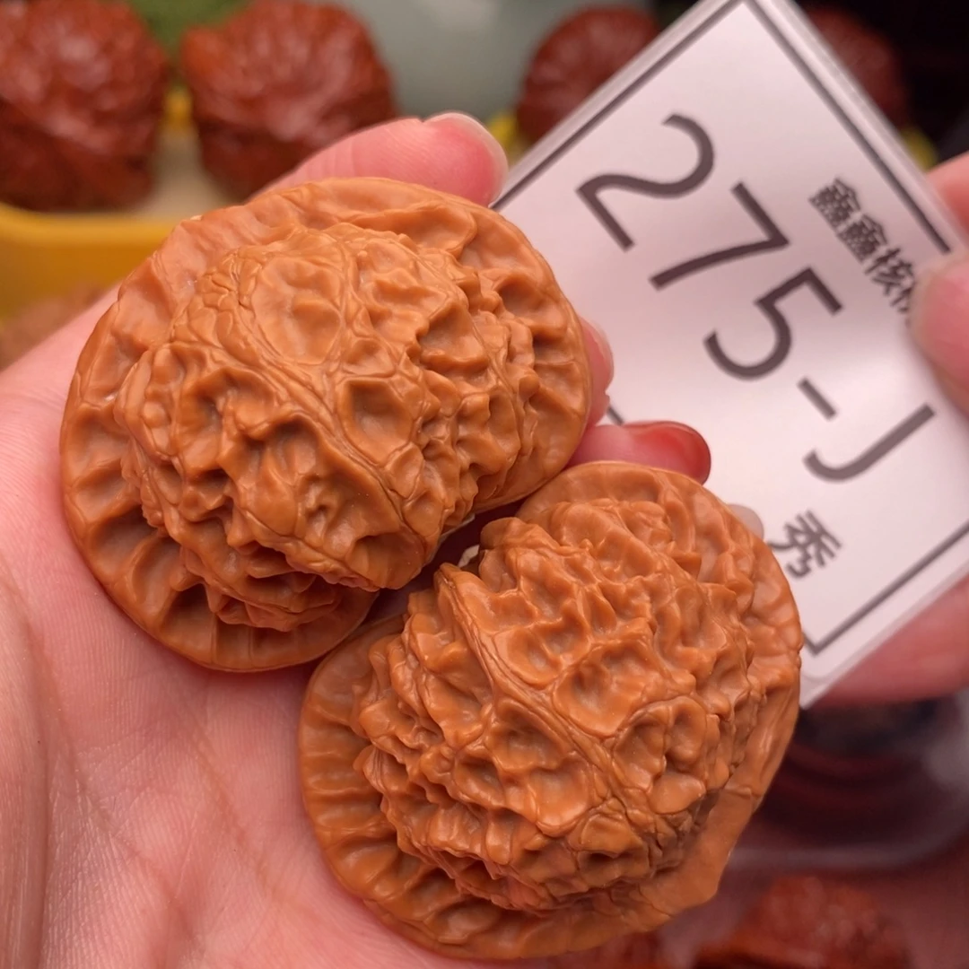 桃核把件宫灯44……