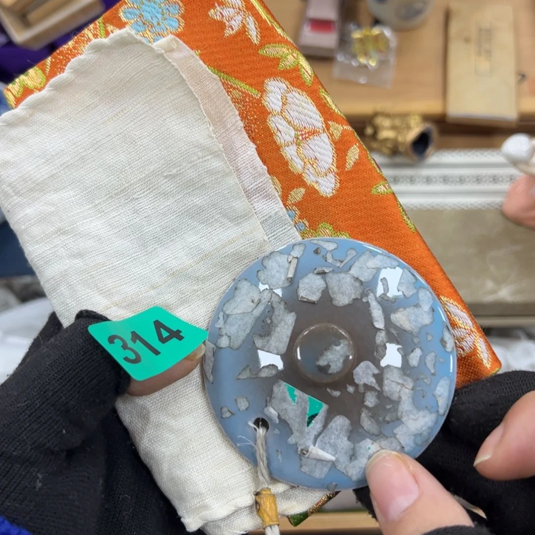 碗l****c哈哈哈哈哈哈哈哈哈哈