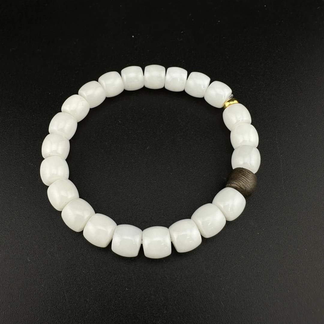 BY0102GLSF标068 北玉精选 和田玉手串 多样性发货