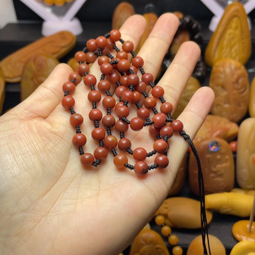 未镶嵌挂链石英质玉桂*