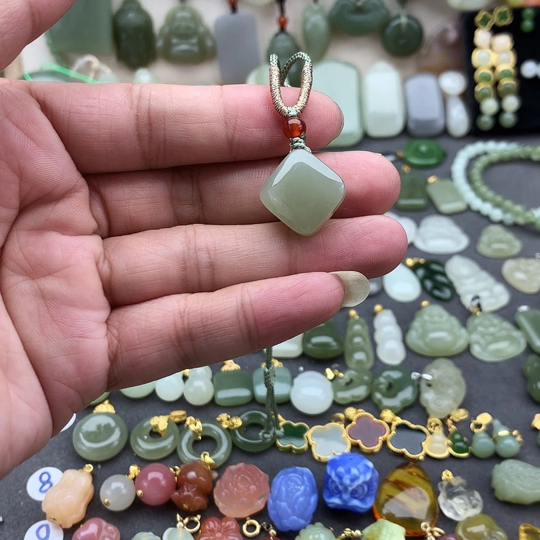 吊坠(不含链)未镶嵌和田玉