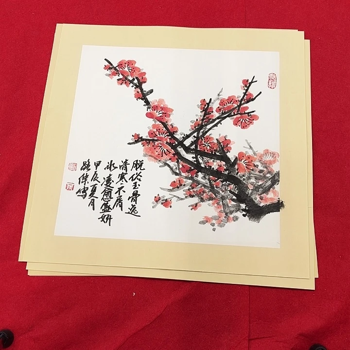 国画花鸟和鸟都有自己