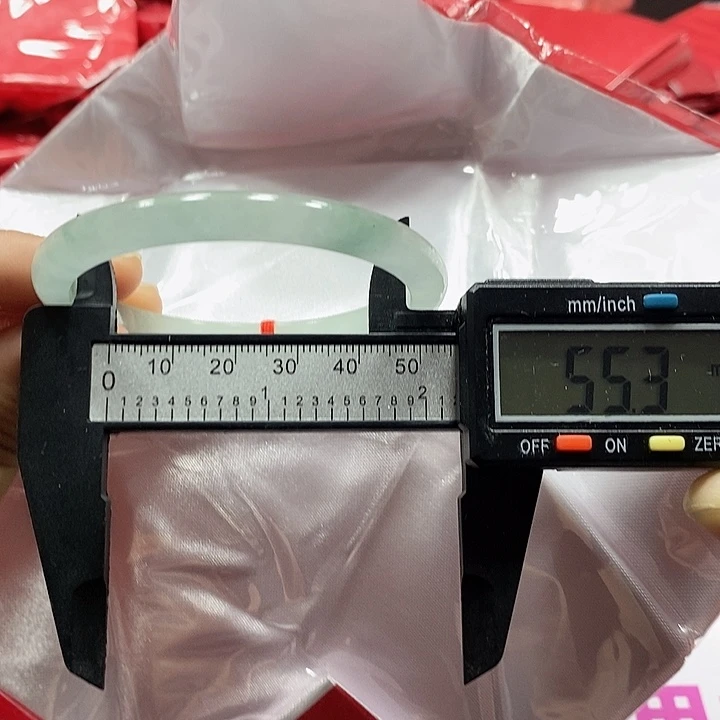 非金属84