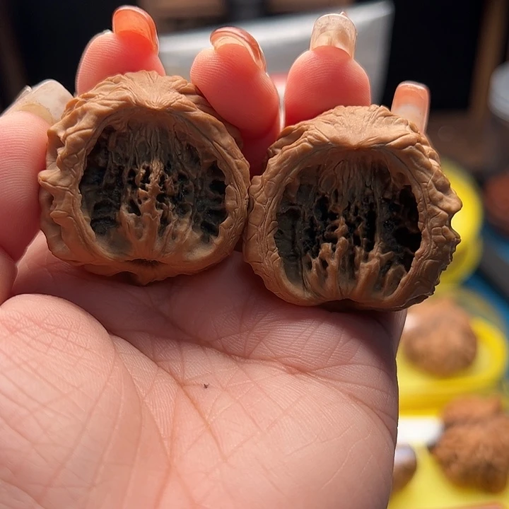 吊坠文玩核桃虎头聚宝盆