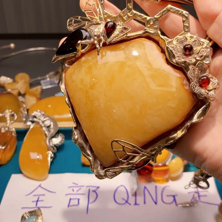 涵***兮琥珀颈饰银S925镶嵌波兰设计款琥珀蜜蜡