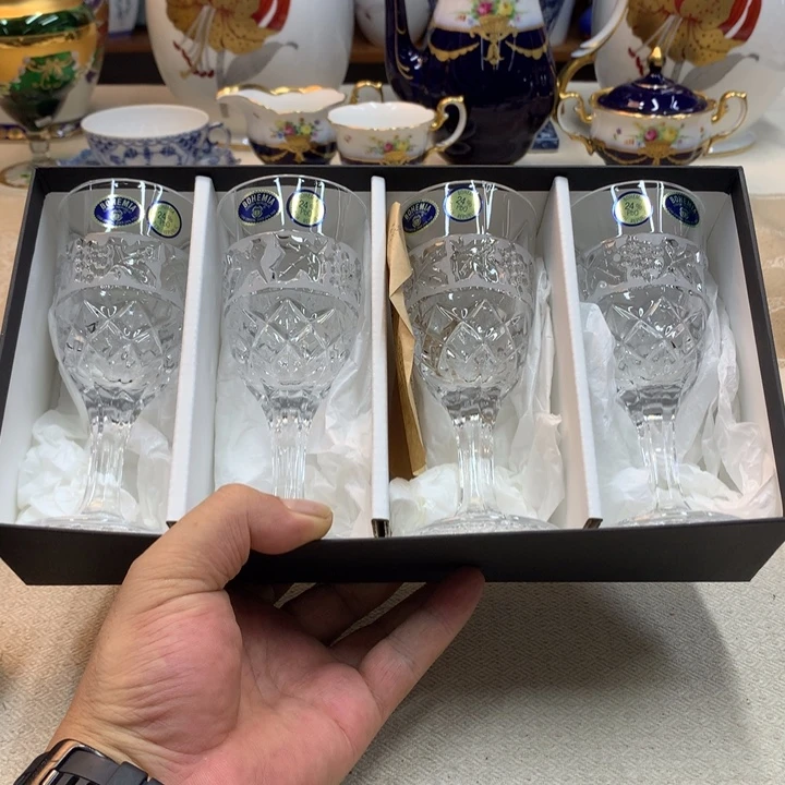 紫砂金瓷阁精品瓷器店