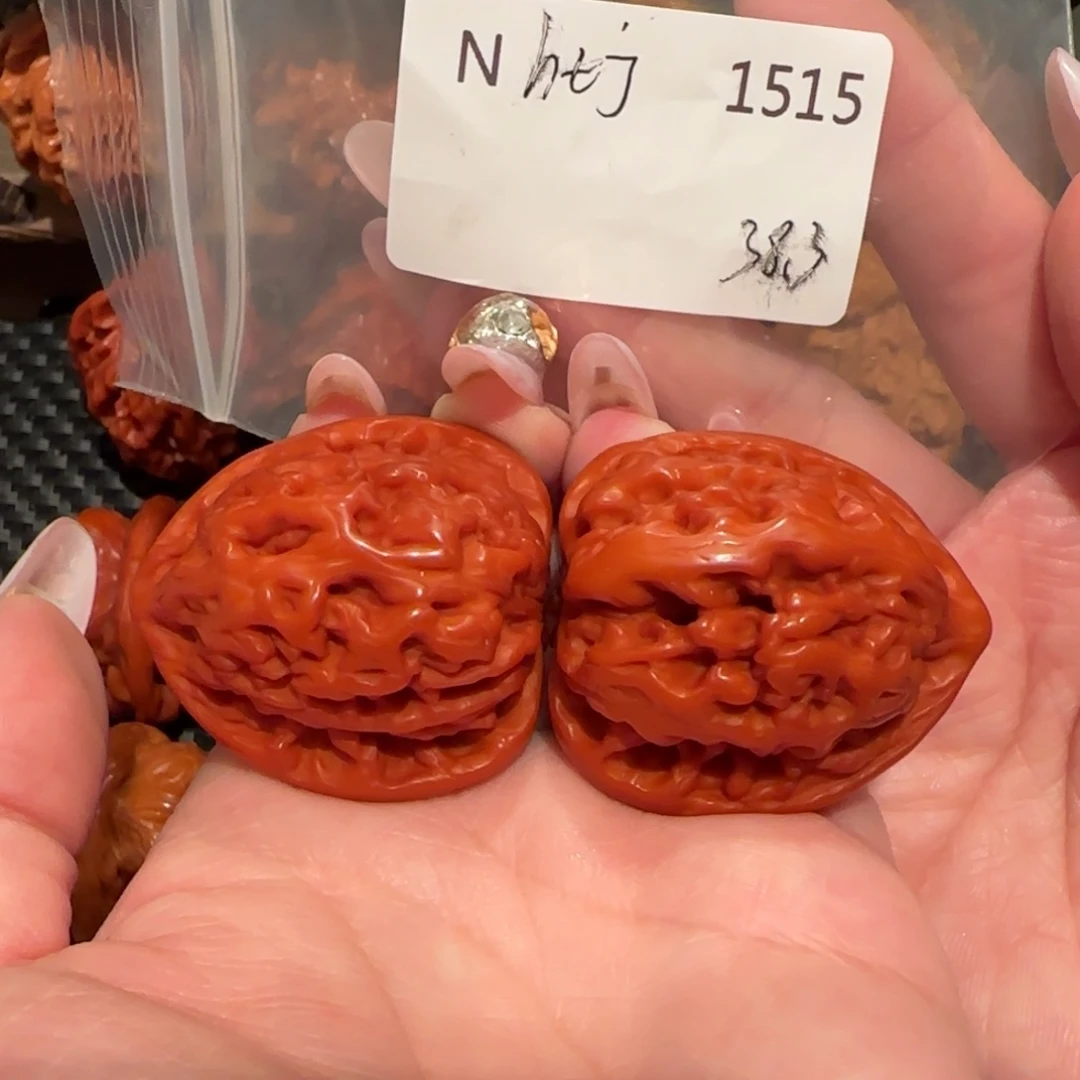 猪***)吊坠文玩核桃玉化麦穗虎头38精品