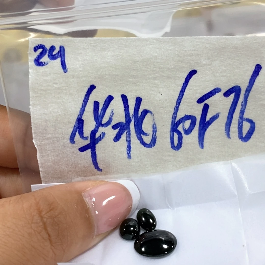 华***子定制翡翠未镶嵌不