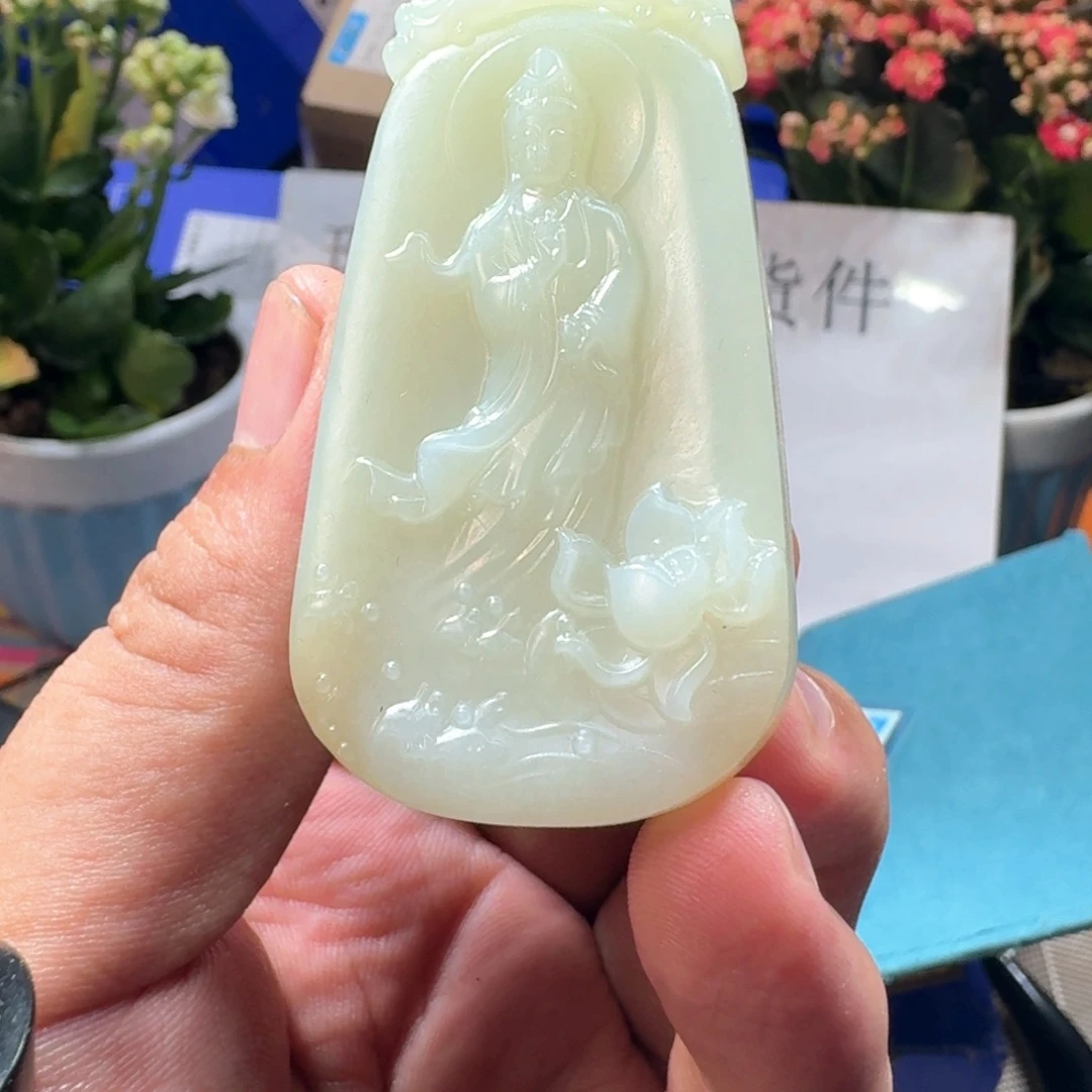 和田玉（糖玉）未镶嵌颈饰
