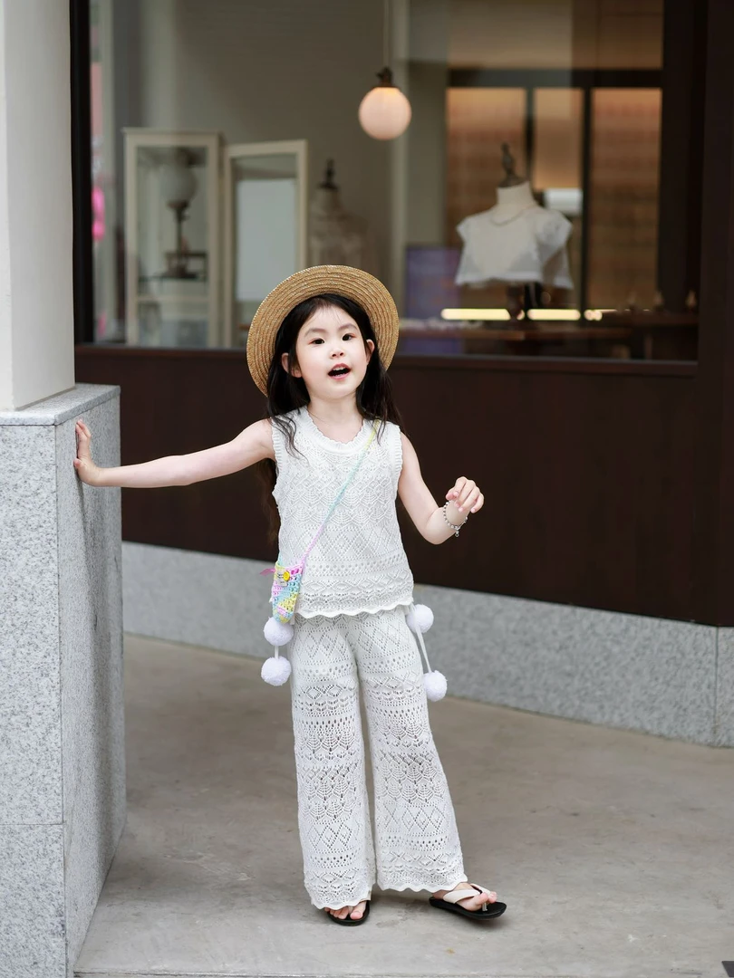现货【BA黎-437】夏女童白色蕾丝钩花镂空无袖背心&阔腿裤套装