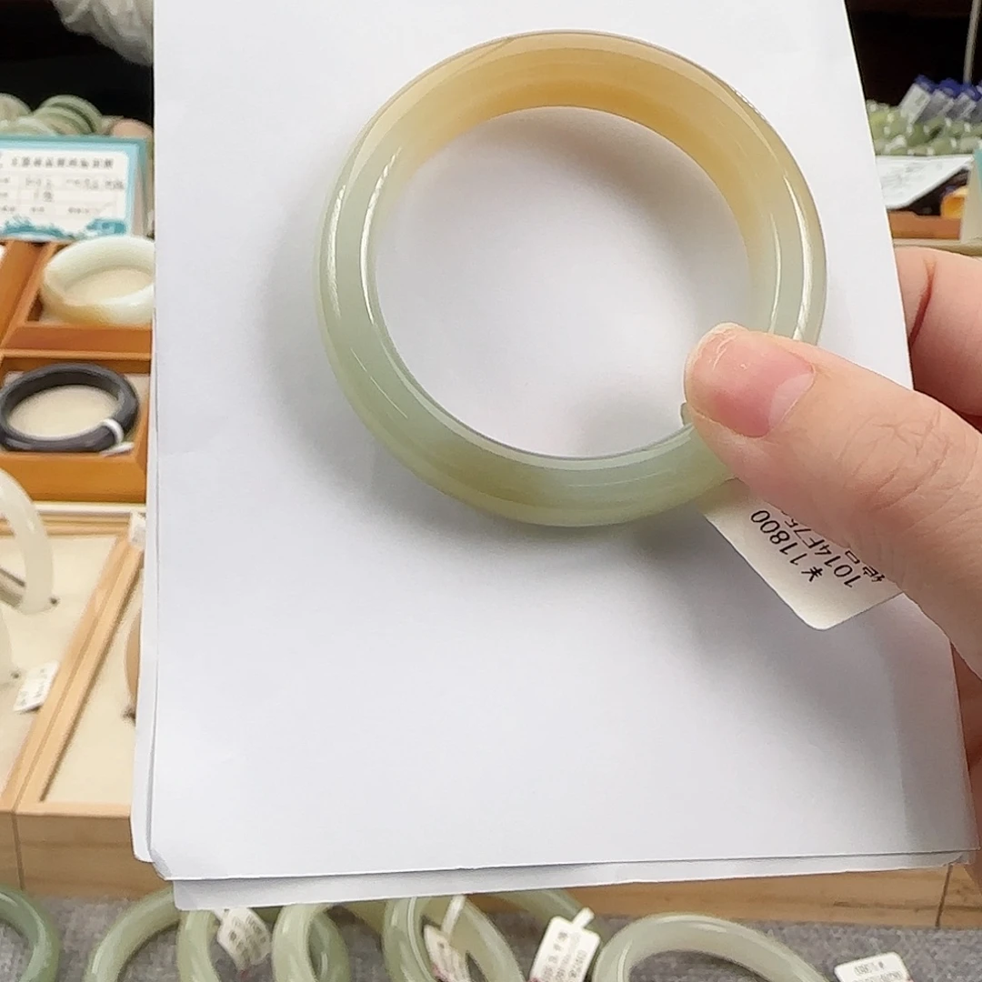 和田玉未镶嵌手镯52半山水且末青糖