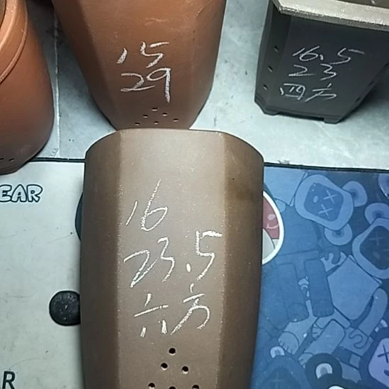 六方一个花泥微瑕