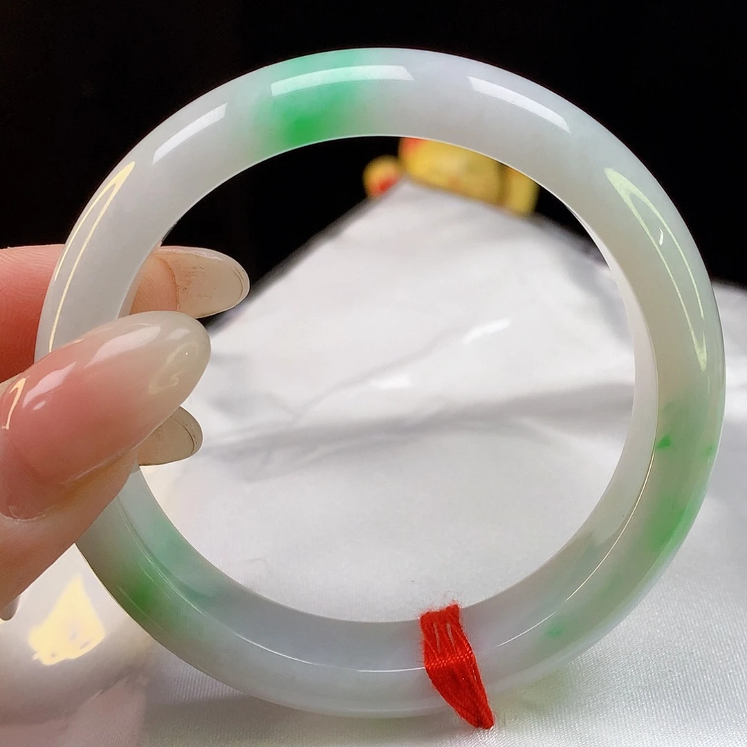 翡翠手镯未镶嵌天然翡翠1114